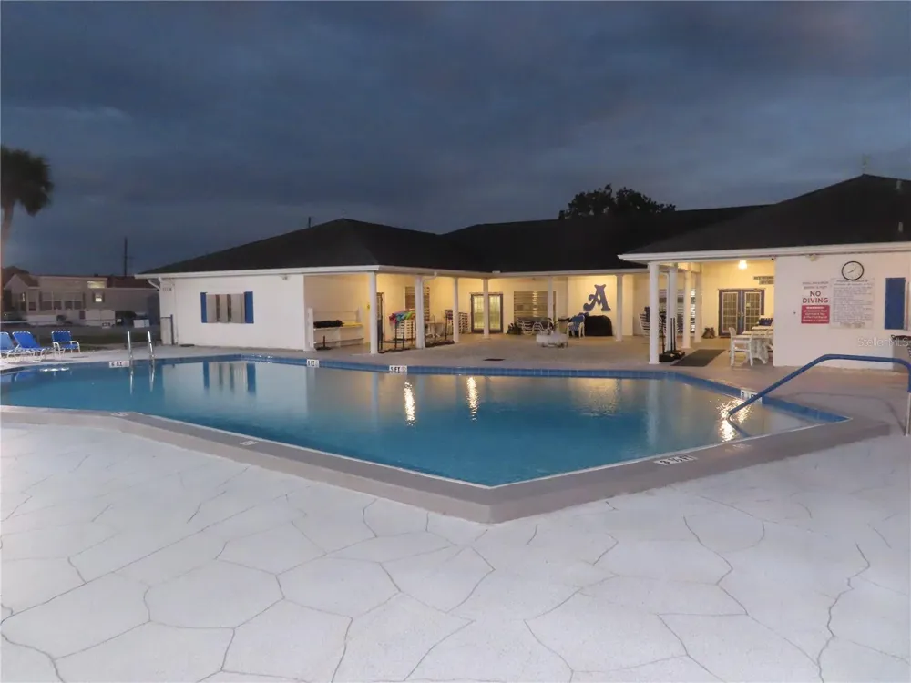 4842 BOBBY AVENUE #Lot 198 Zephyrhills, FL 33541
