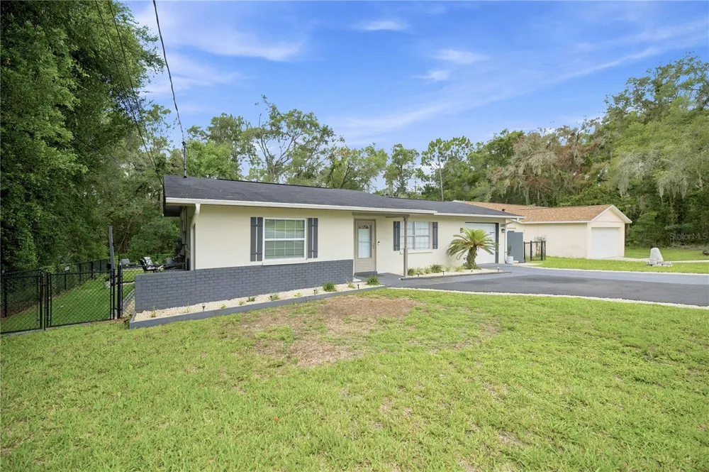 221 E INVERNESS BOULEVARD Inverness, FL 34452