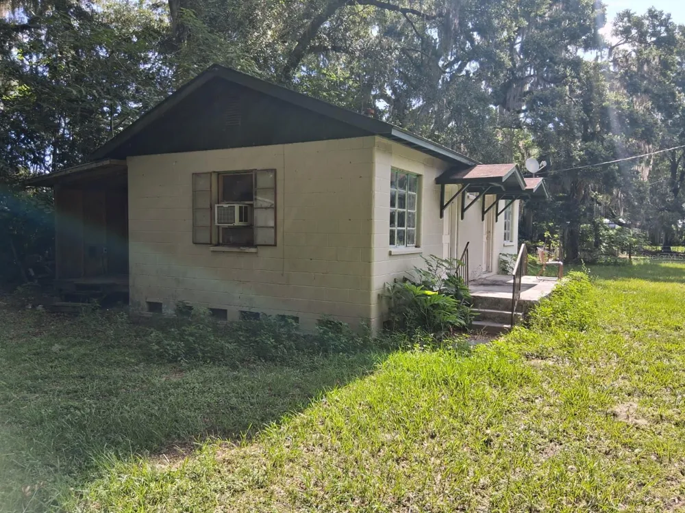 5741 NW 191ST PLACE Reddick, FL 32686