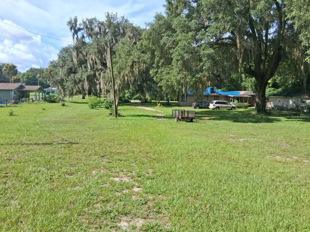 5741 NW 191ST PLACE Reddick, FL 32686