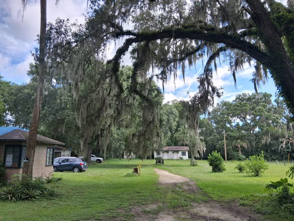 5741 NW 191ST PLACE Reddick, FL 32686