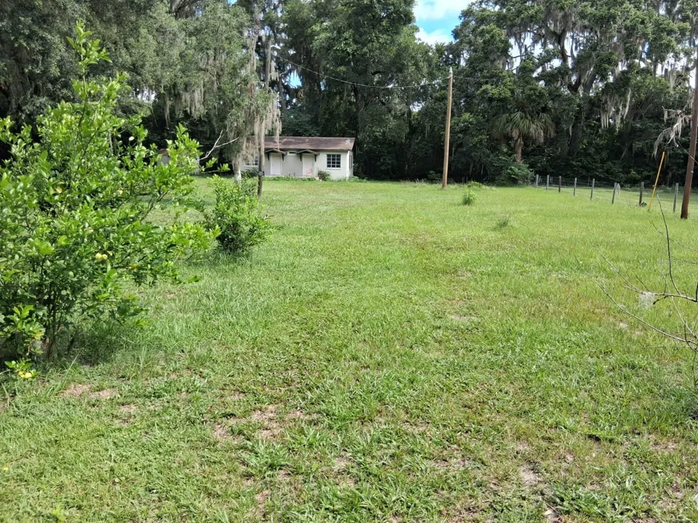 5741 NW 191ST PLACE Reddick, FL 32686