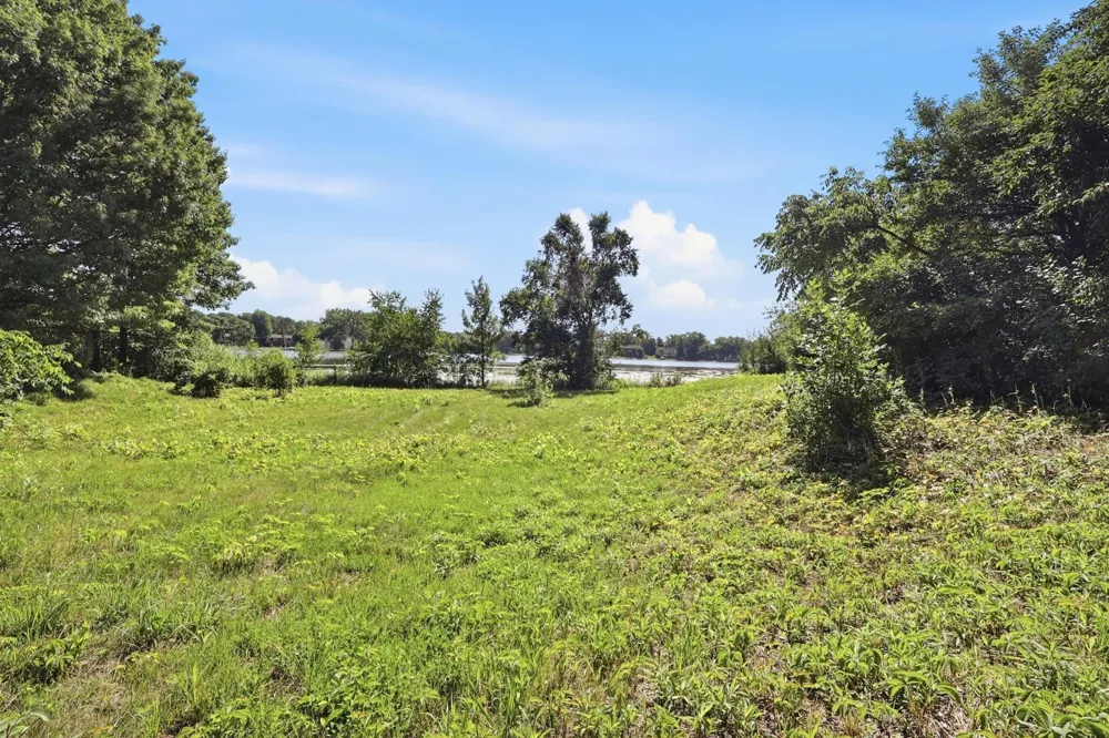 7190 Teakwood Circle Maple Grove, MN 55369