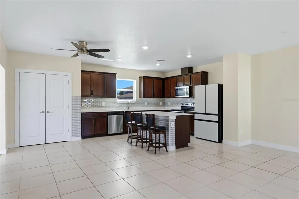 9108 ROYAL RIVER CIRCLE Parrish, FL 34219