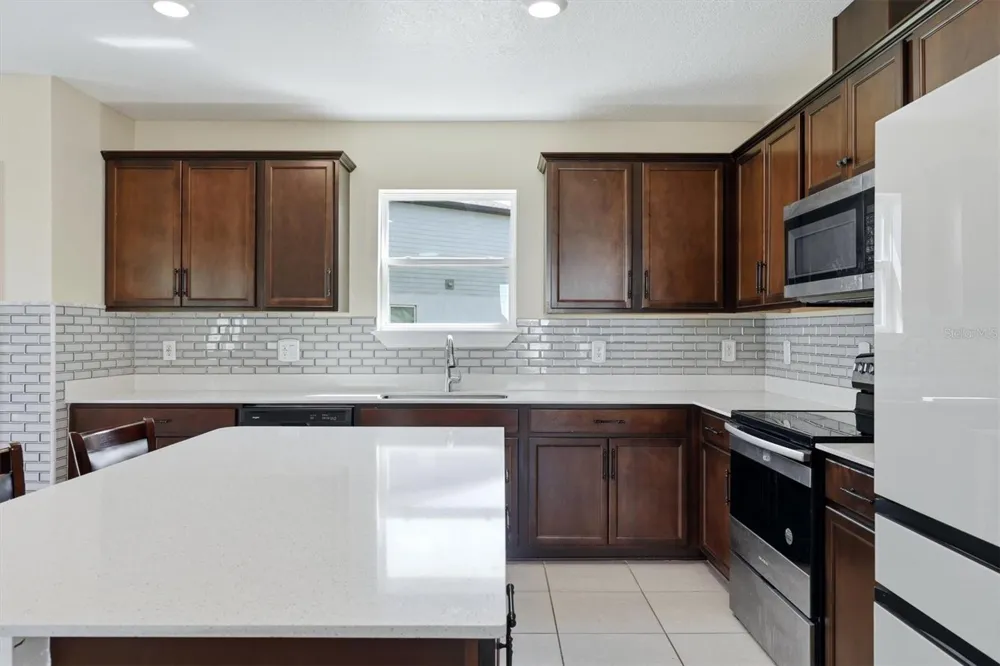 9108 ROYAL RIVER CIRCLE Parrish, FL 34219