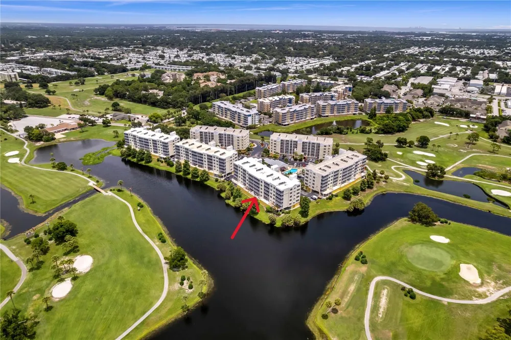 1200 COUNTRY CLUB DRIVE #1301 Largo, FL 33771