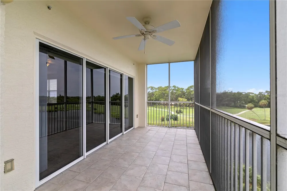 1200 COUNTRY CLUB DRIVE #1301 Largo, FL 33771