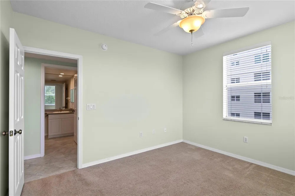 1200 COUNTRY CLUB DRIVE #1301 Largo, FL 33771