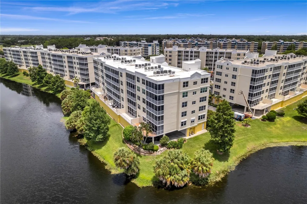 1200 COUNTRY CLUB DRIVE #1301 Largo, FL 33771