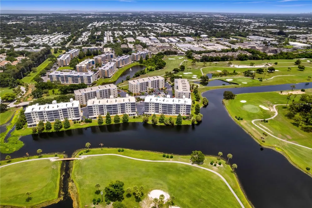 1200 COUNTRY CLUB DRIVE #1301 Largo, FL 33771