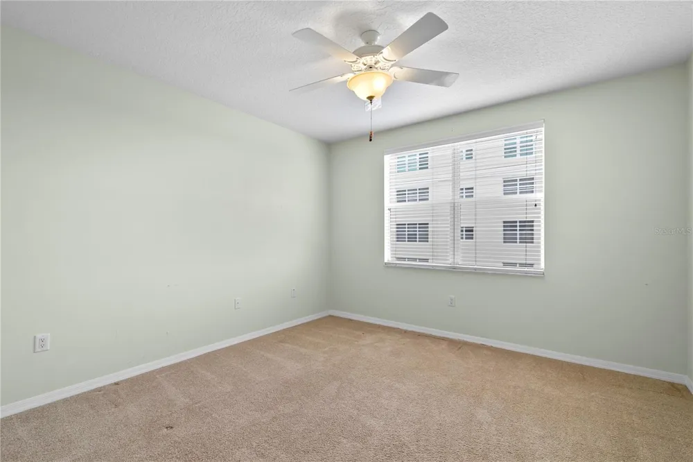 1200 COUNTRY CLUB DRIVE #1301 Largo, FL 33771