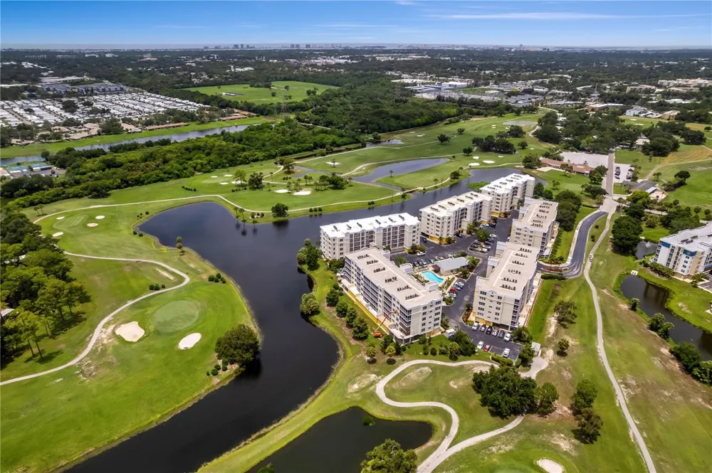 1200 COUNTRY CLUB DRIVE #1301 Largo, FL 33771