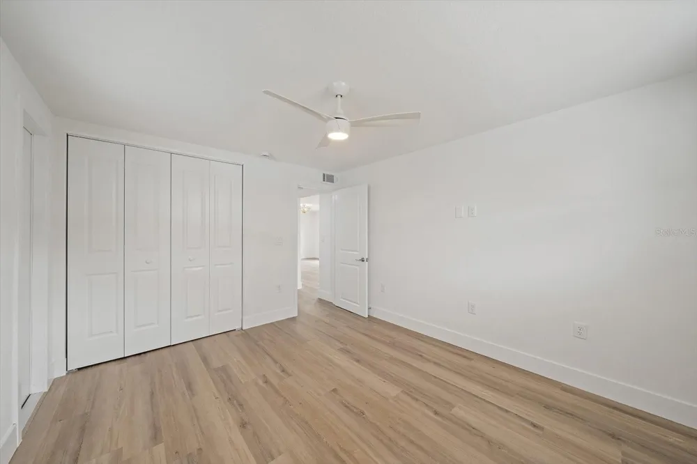 683 SPANISH DRIVE S #214 Longboat Key, FL 34228