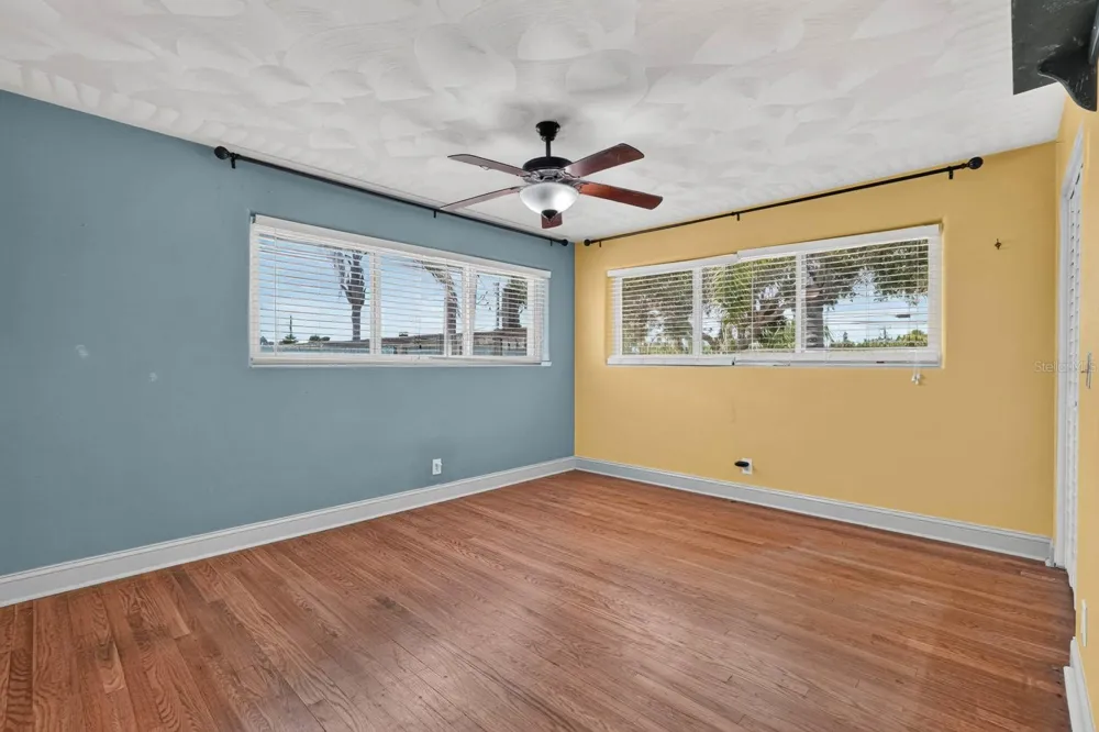 2071 S PENINSULA DRIVE Daytona Beach, FL 32118