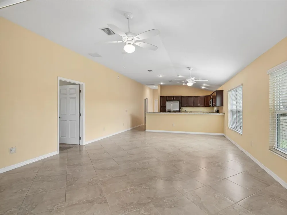 2877 FEUSTEL AVENUE The Villages, FL 32163