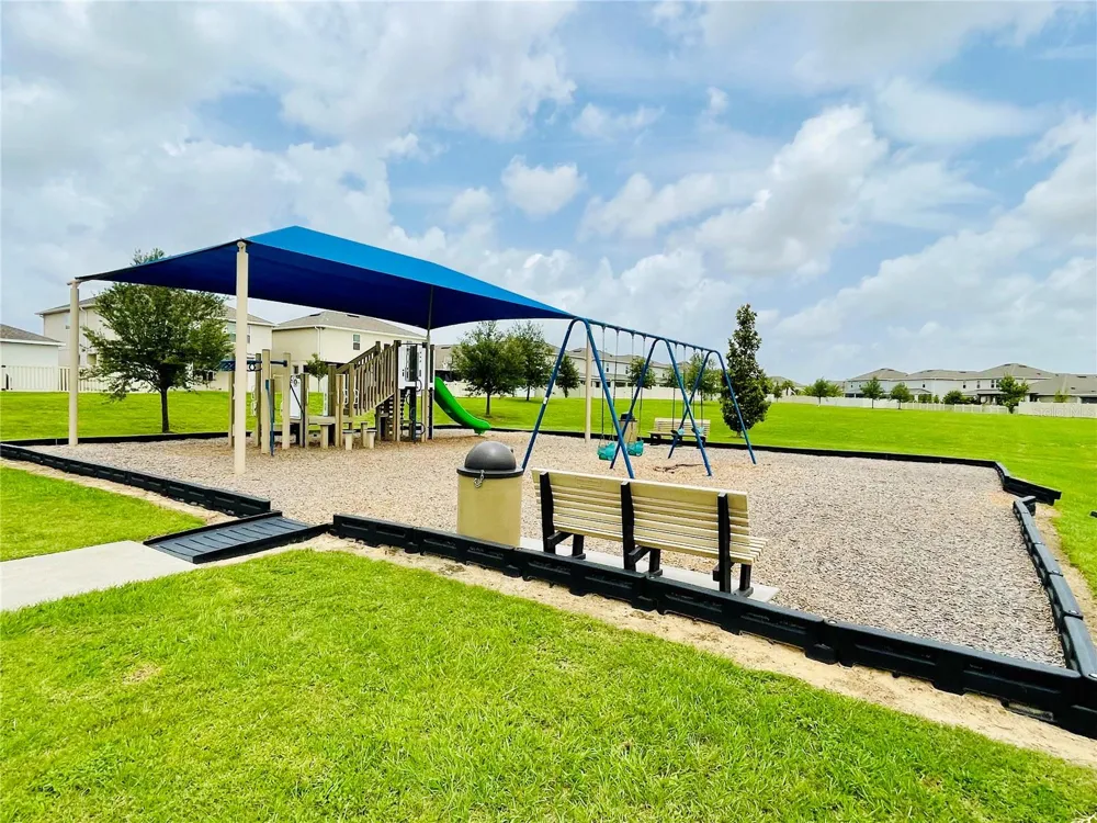 436 LEMONGRASS ROAD Minneola, FL 34715