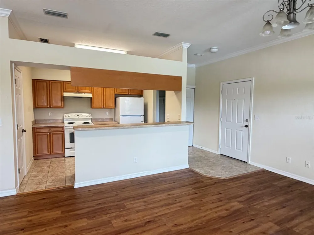 407 EAGLE POND DRIVE #407 Winter Haven, FL 33884