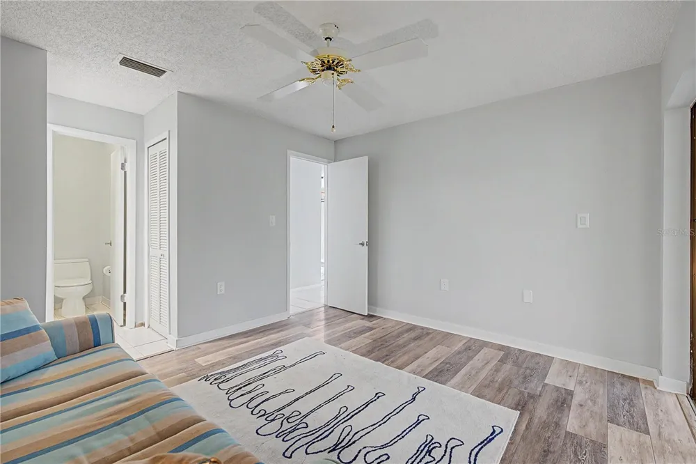 75 POOLE PLACE Oldsmar, FL 34677
