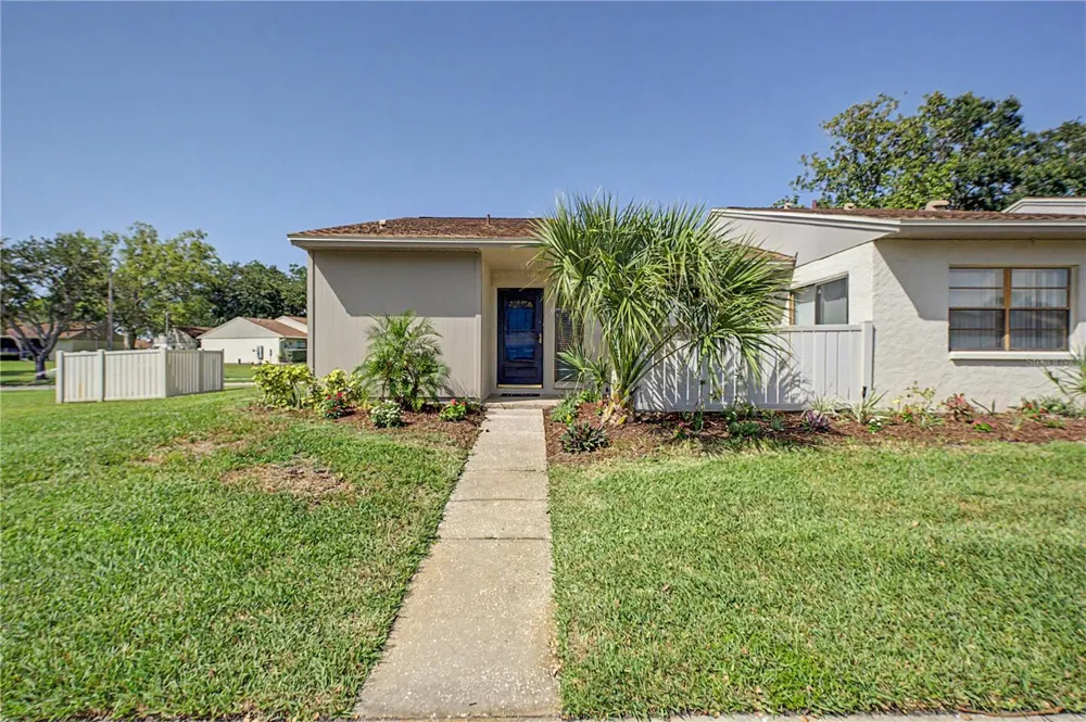 75 POOLE PLACE Oldsmar, FL 34677