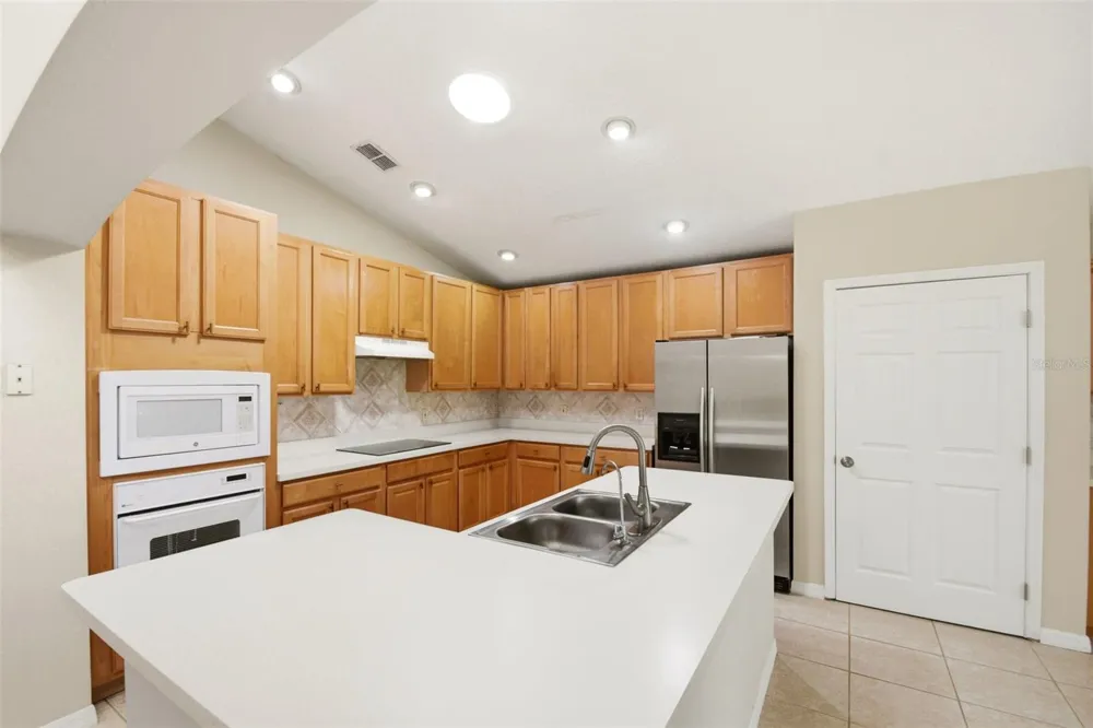 229 WHITESAND COURT Casselberry, FL 32707