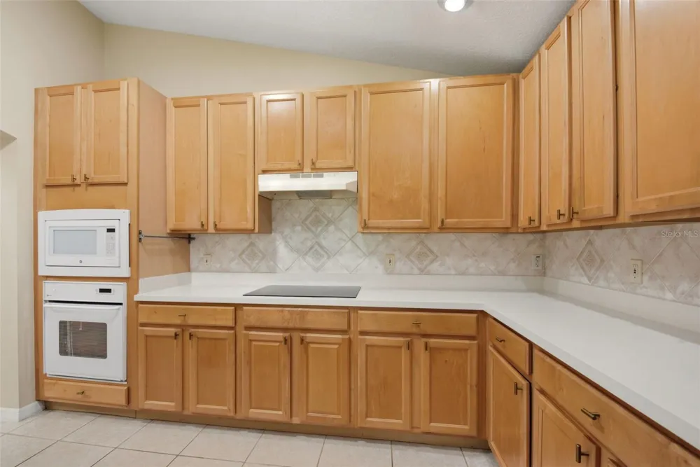 229 WHITESAND COURT Casselberry, FL 32707