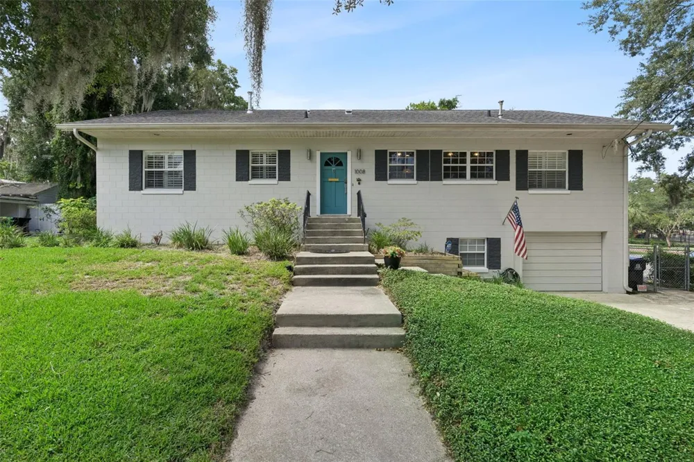 1008 E RIDGEWOOD ST Orlando, FL 32803