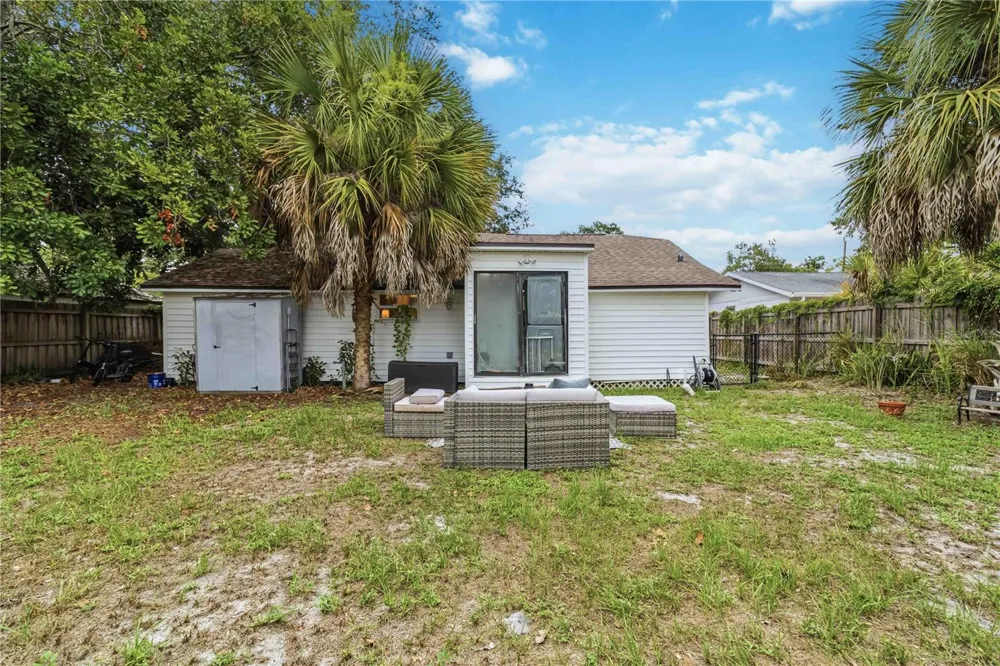 2442 NOVUS STREET Sarasota, FL 34237