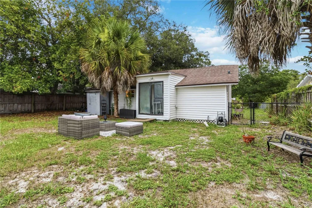 2442 NOVUS STREET Sarasota, FL 34237