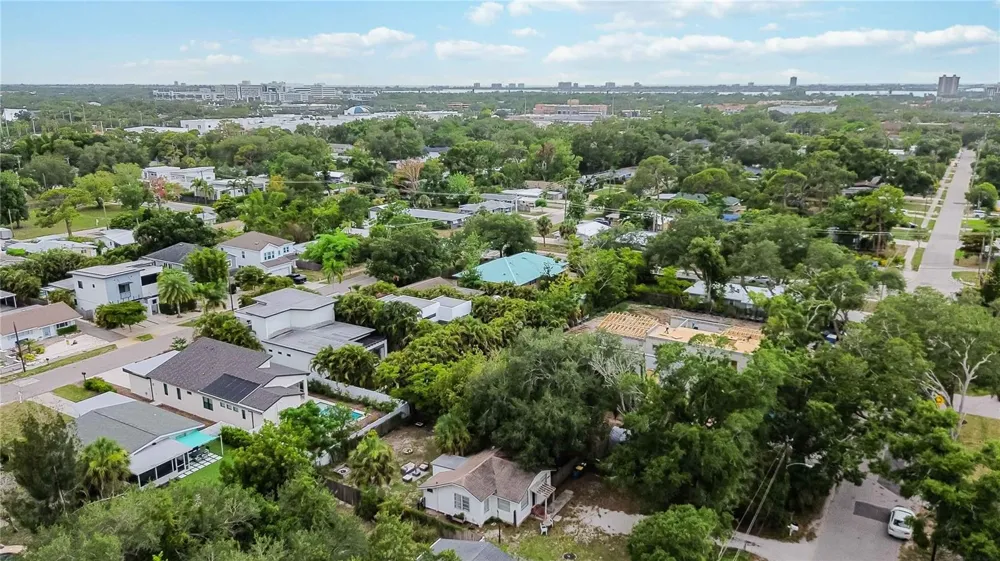 2442 NOVUS STREET Sarasota, FL 34237