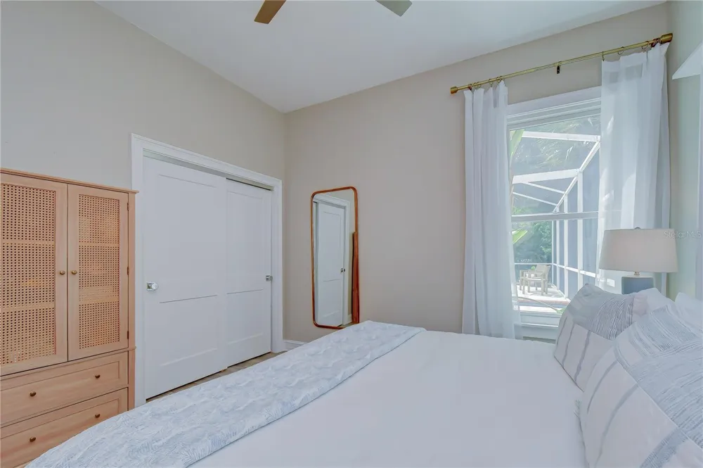 3530 FOX SQUIRREL LANE Valrico, FL 33596