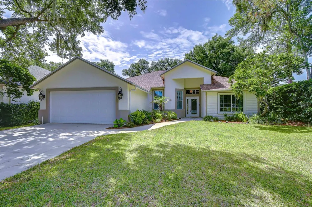 3530 FOX SQUIRREL LANE Valrico, FL 33596