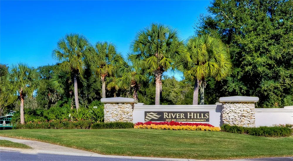 3530 FOX SQUIRREL LANE Valrico, FL 33596