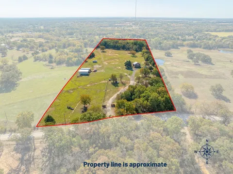 1696 County road 222