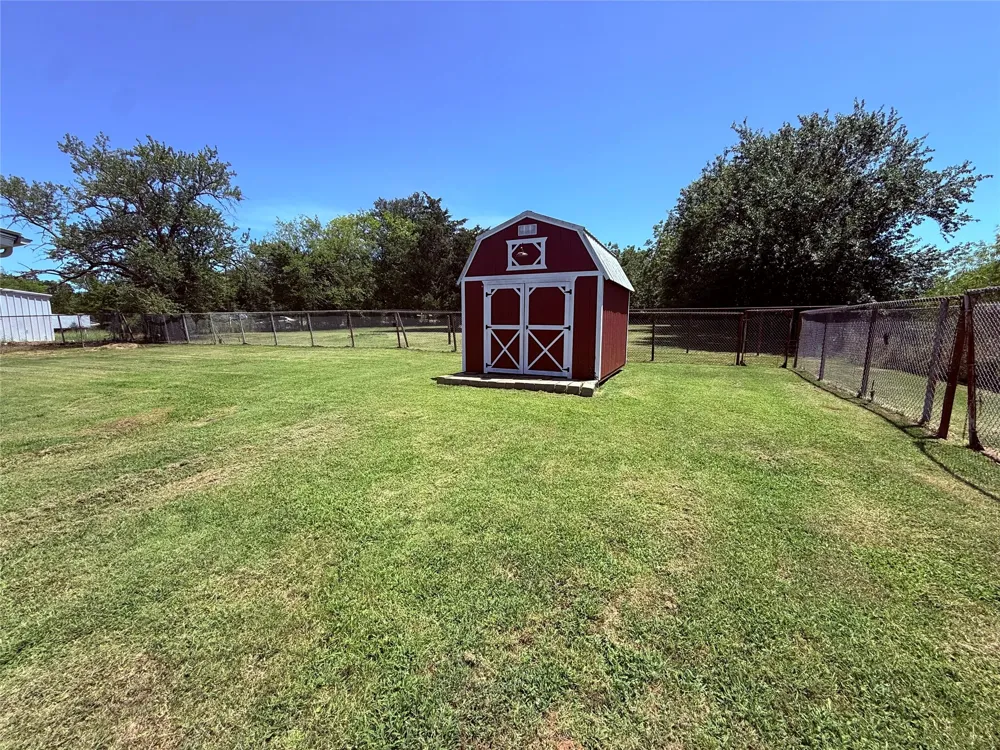 175 County Road Nw 1010 Mount Vernon, TX 75457