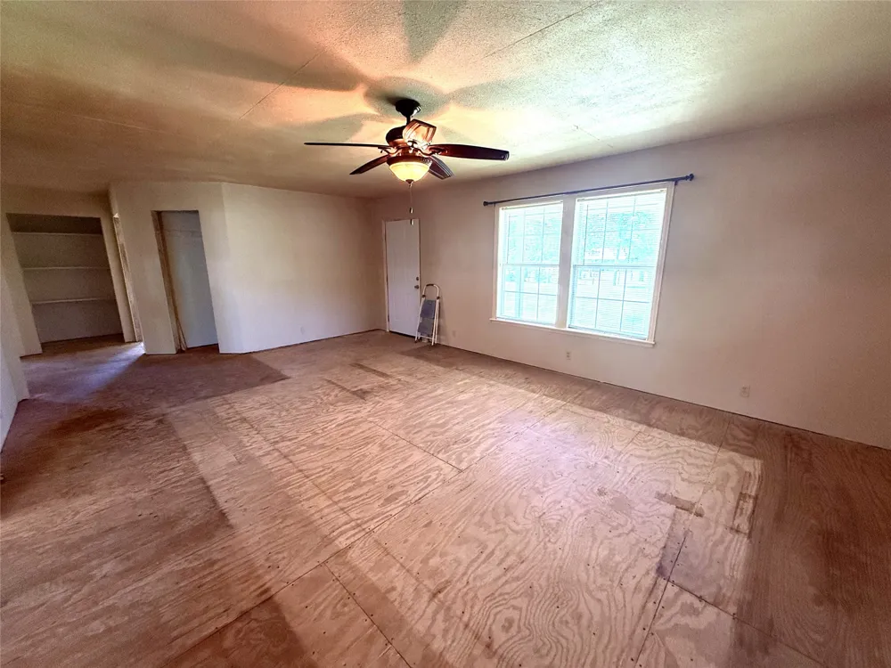 175 County Road Nw 1010 Mount Vernon, TX 75457