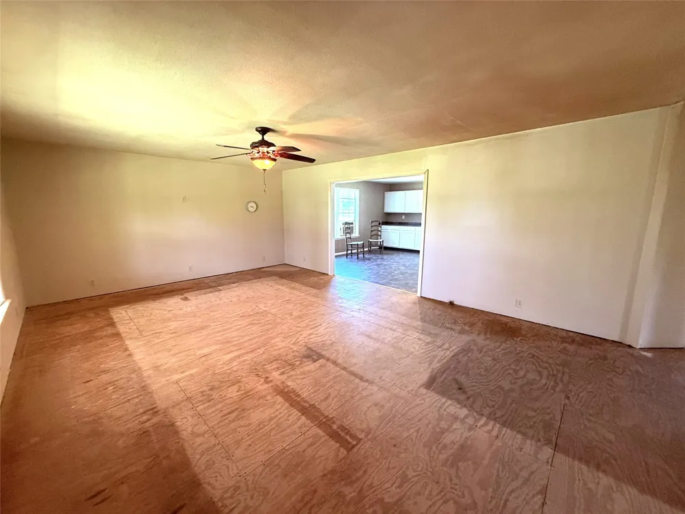 175 County Road Nw 1010 Mount Vernon, TX 75457