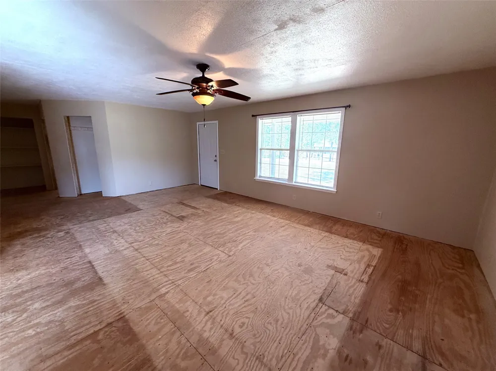 175 County Road Nw 1010 Mount Vernon, TX 75457