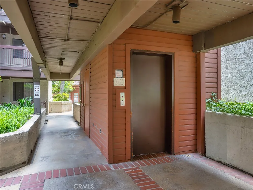 230 Bethany Road #237 Burbank, CA 91504
