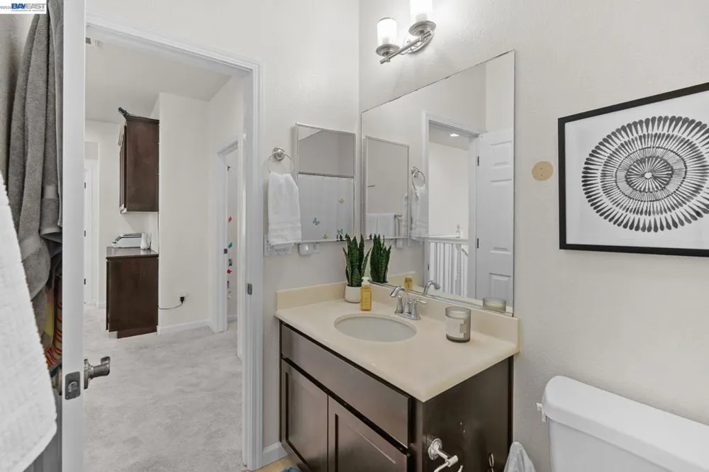 663 Falling Star Drive Martinez, CA 94553