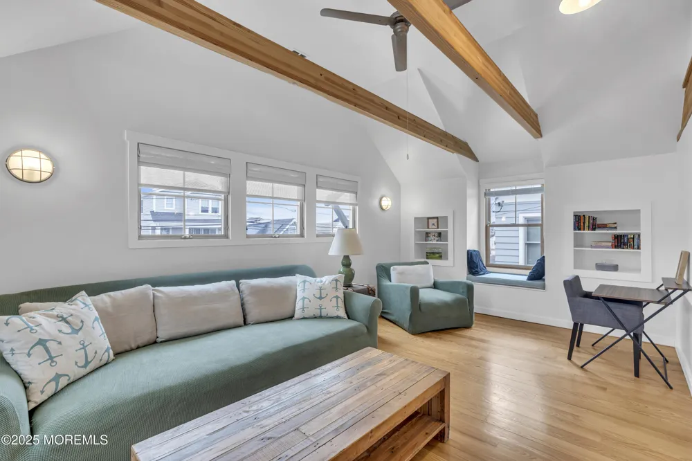 196 3rd Avenue Manasquan, NJ 08736