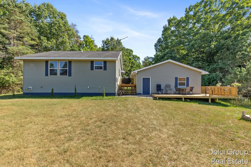 11778 Red Feather Lane Morton Township, MI 49346