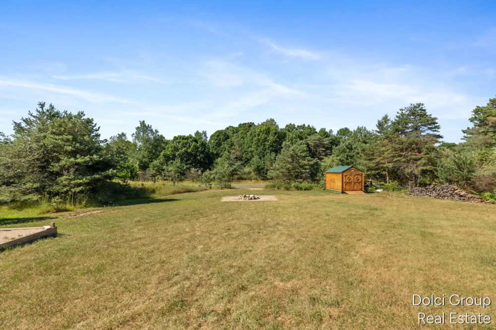 11778 Red Feather Lane Morton Township, MI 49346