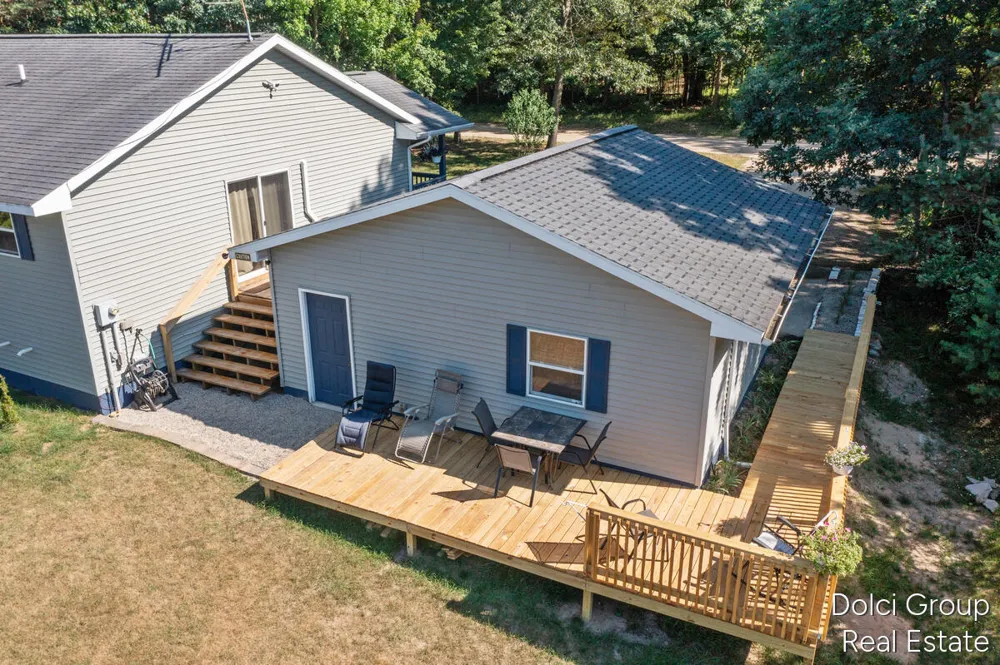 11778 Red Feather Lane Morton Township, MI 49346