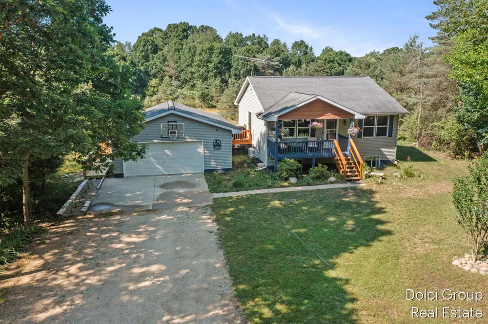 11778 Red Feather Lane Morton Township, MI 49346