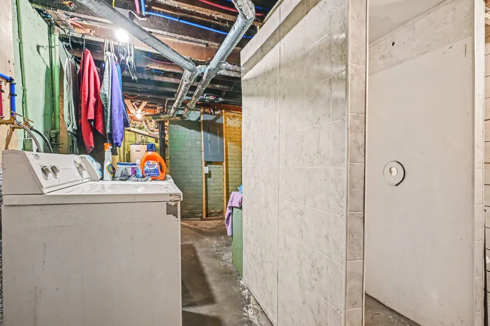 316 5th Street Niles City, MI 49120