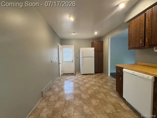 11219 MORGAN AVENUE Plymouth Charter Township, MI 48170