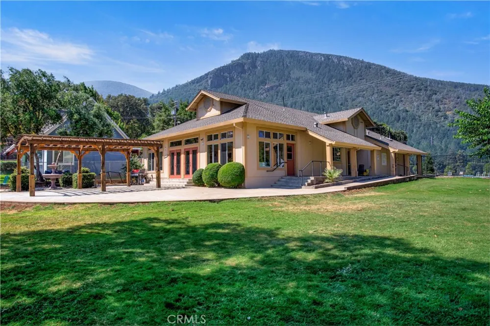 2685 Greenway Dr Kelseyville, CA 95451