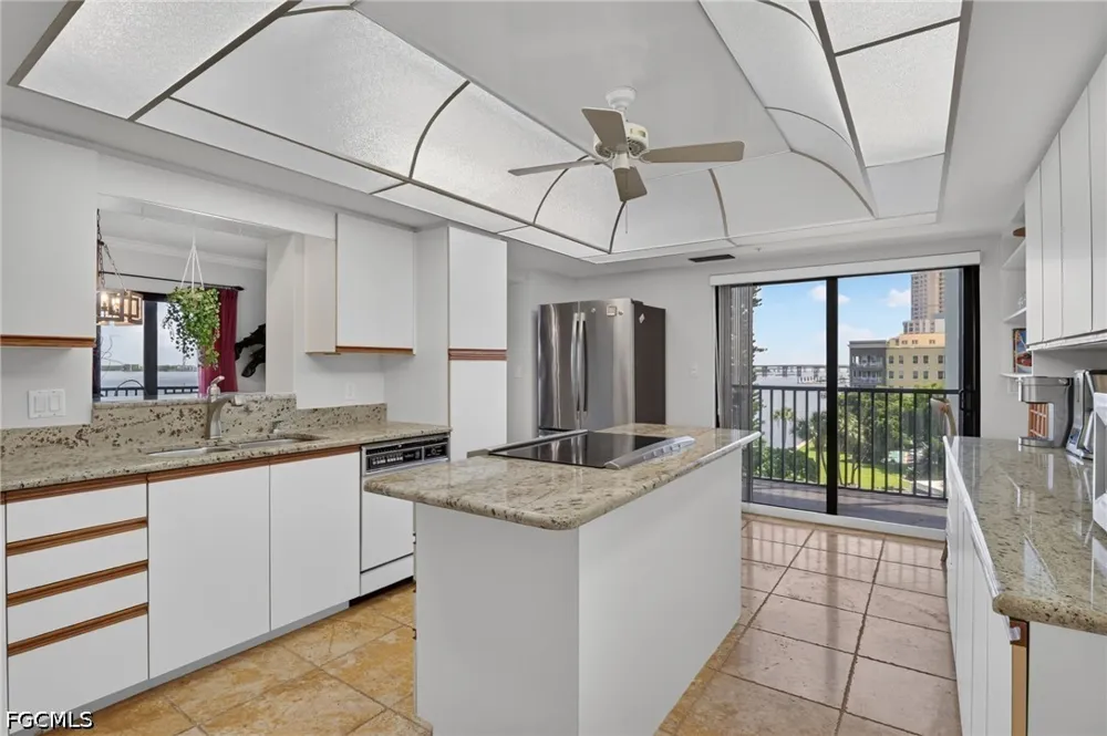 Virginia Avenue #503 Fort Myers, FL 33901