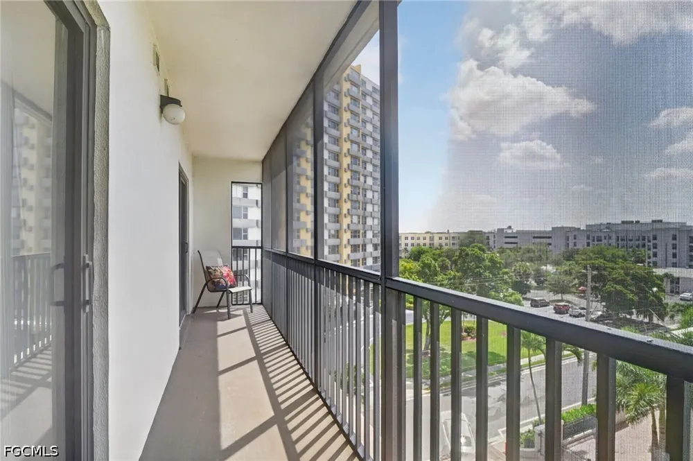 Virginia Avenue #503 Fort Myers, FL 33901