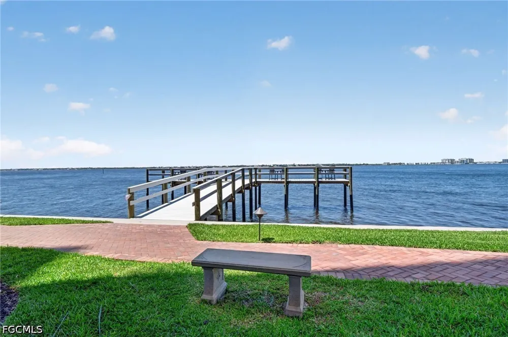 Virginia Avenue #503 Fort Myers, FL 33901